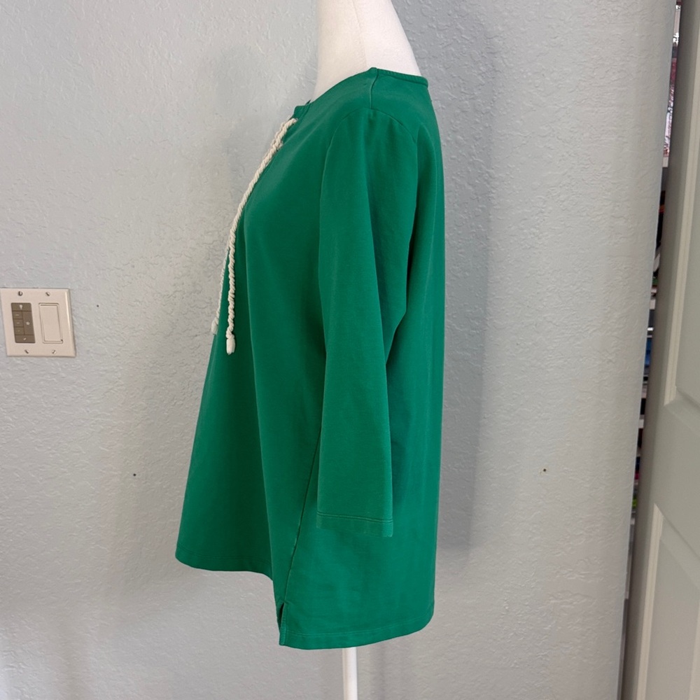 Appleseed's Green Tunic with White Trim - Picture 9 of 9